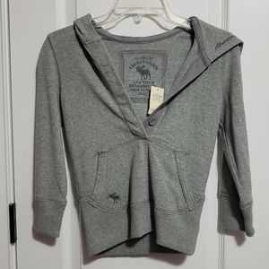 Abercrombie & Fitch NWT cropped sweatshirt size S